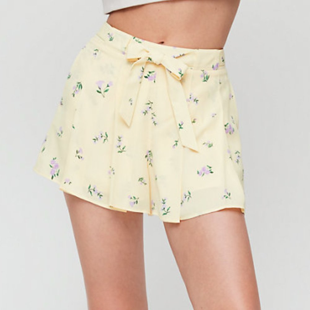 Aritzia - Westley Shorts